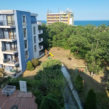 Amphora Palace Apartment Varna